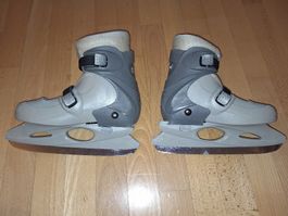 CCM Tyke Expandable Schlittschuhe