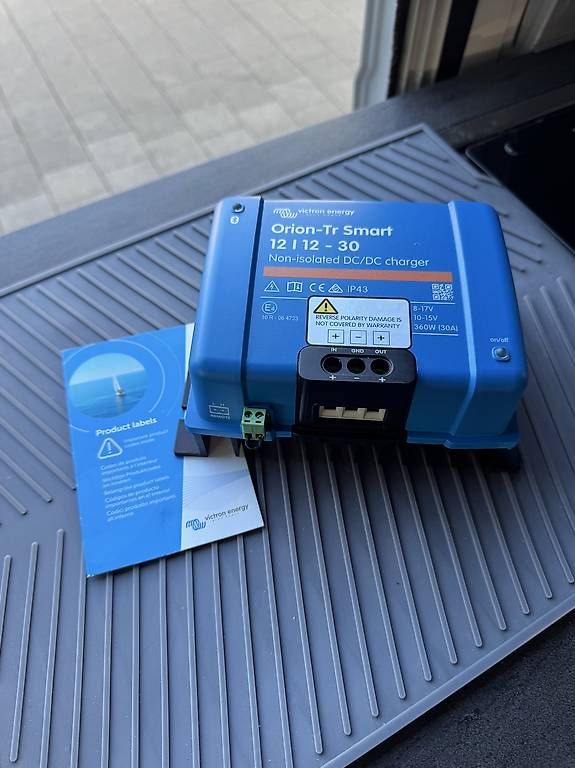 Victron Caricabatterie: Victron Orion TR Smart DCDC Ladebooster – Usato da Roggwil BE venduto da piccu85 3