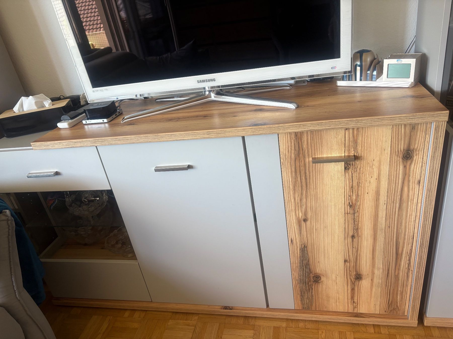 TV Möbel: Sideboard mit Vitrine, TV Möbel – Gebraucht aus Winterthur von tusem-tet 4