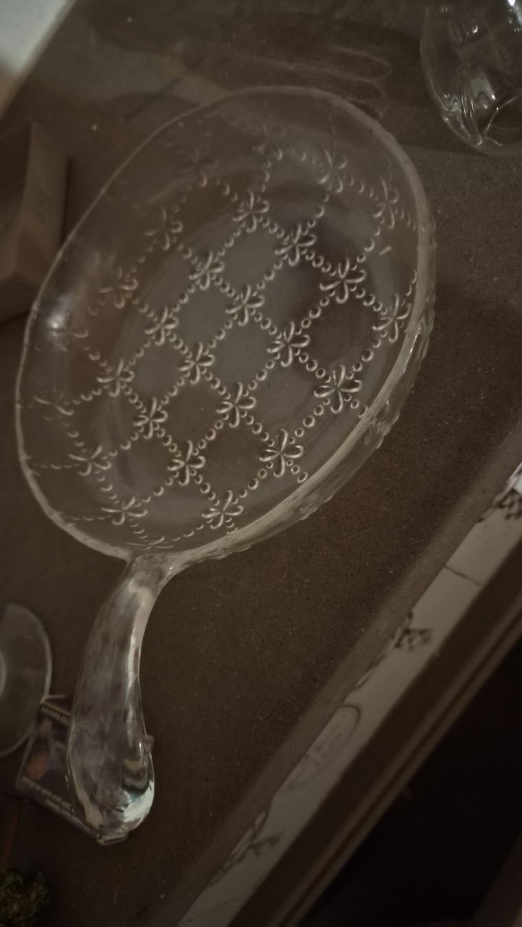 Bicchieri: Glasschale mit Griff, Muster, Vintage  – Usato da Kölliken venduto da MissesBossTop1