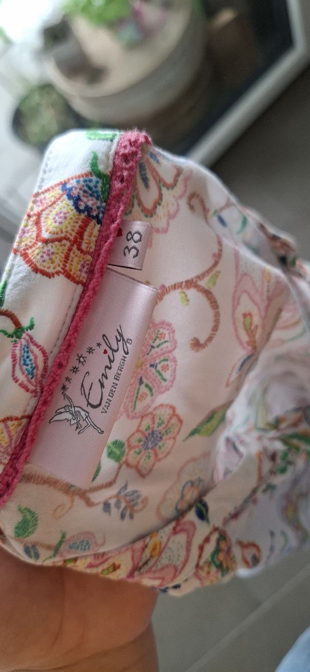 Camicette: Damen Bluse weiss Grösse 38 – Usato da Mellingen venduto da lathei 3