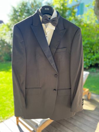 HUGO BOSS Smoking-Sakko 54 + Hemd + Fliege