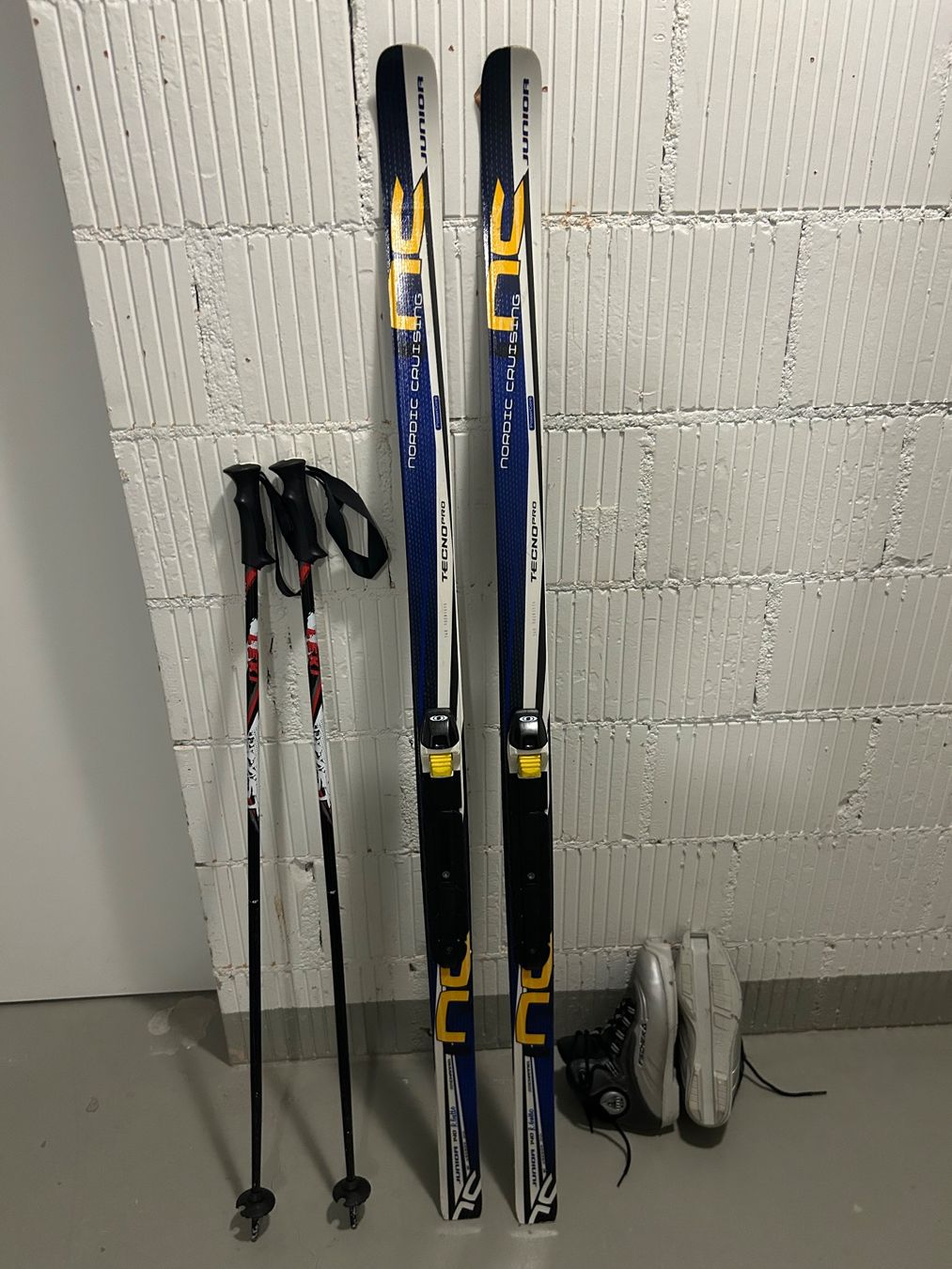 Fischer Sci: Ski Set Kinder (Schuhe gr. 38) – Nuovo (secondo la descrizione) da Wabern venduto da belka72 1