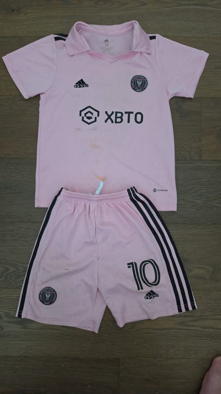 Adidas Survêtements: Inter Miami Trickot Messi Kinder Grösse 24 Rosa – D'occasion à Unterengstringen par pascalkurmann