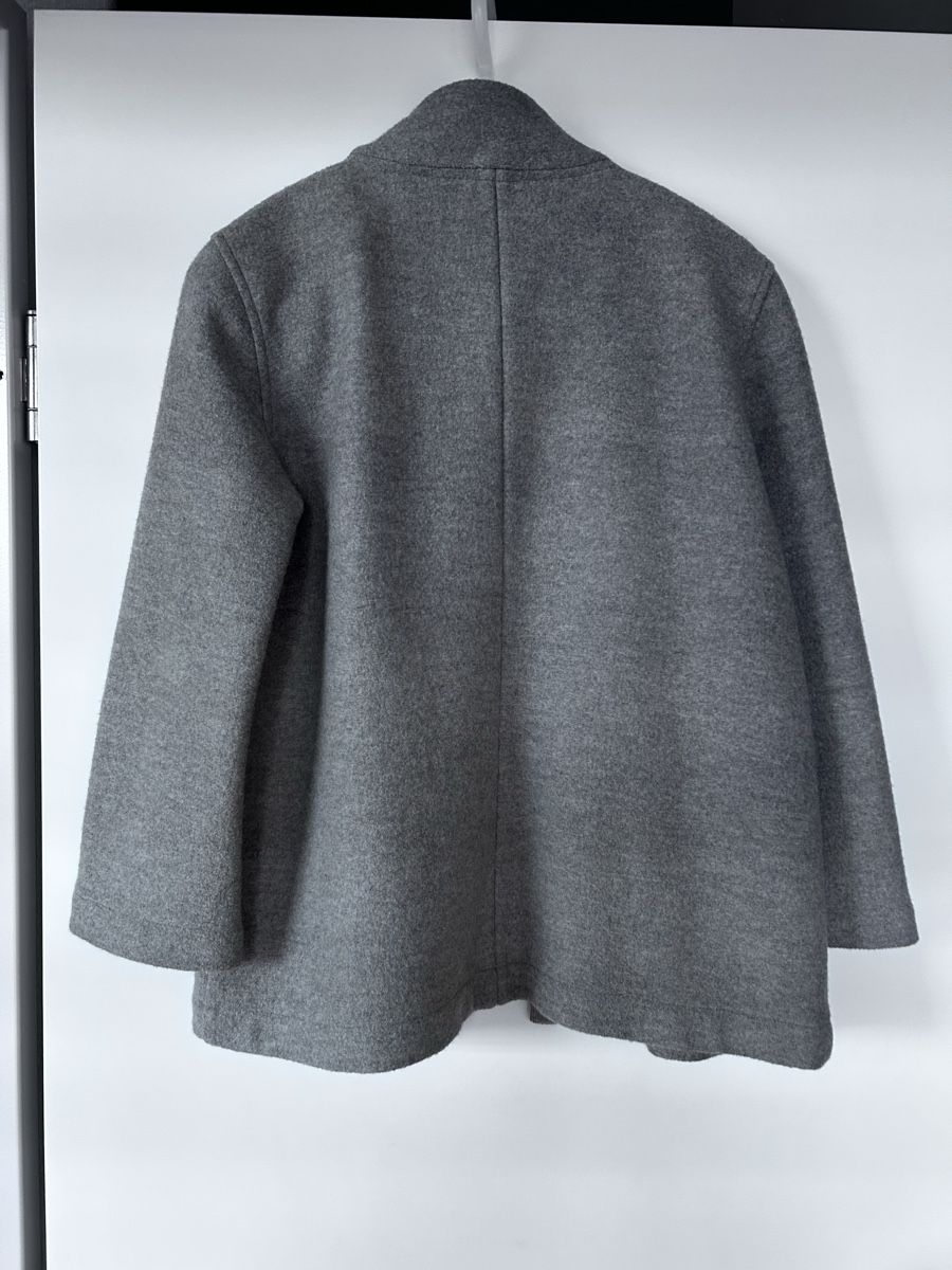 Kleinbasel Jacken: Warme kurze Jacke von Kleinbasel grau Gr. 36 – Gebraucht aus Bonstetten von Audreystyle 1