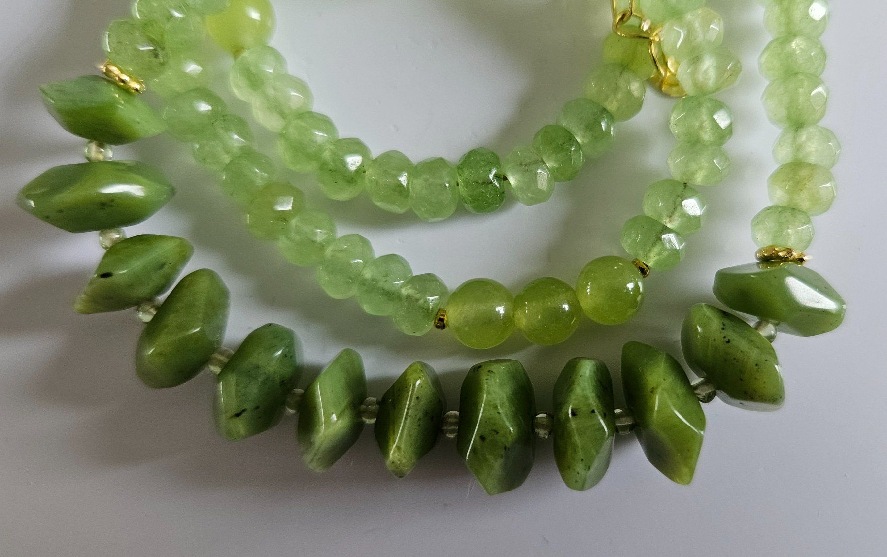 Catenine: Grüne Jade Halskette 111 – Nuovo e nell'imballaggio originale da Luzern venduto da Cellina1 3
