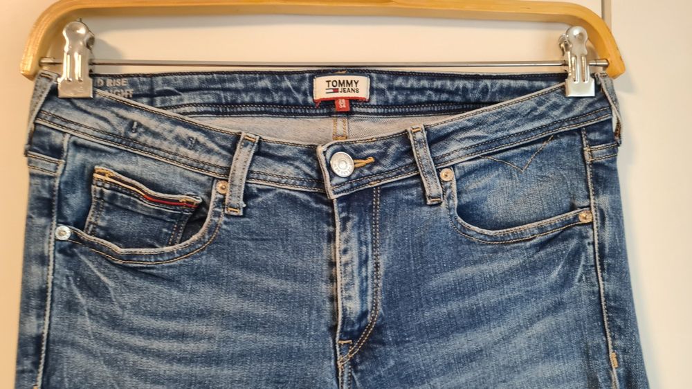 Tommy hilfiger jeans mid store rise straight sandy