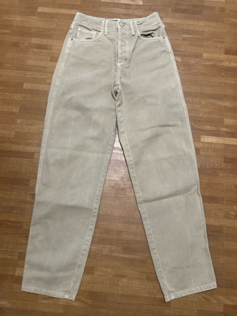Massimo Dutti Jeans: Massimo Dutti Damen Jeans  Beige Gr.34 – Gebraucht aus Langnau im Emmental von Iriss