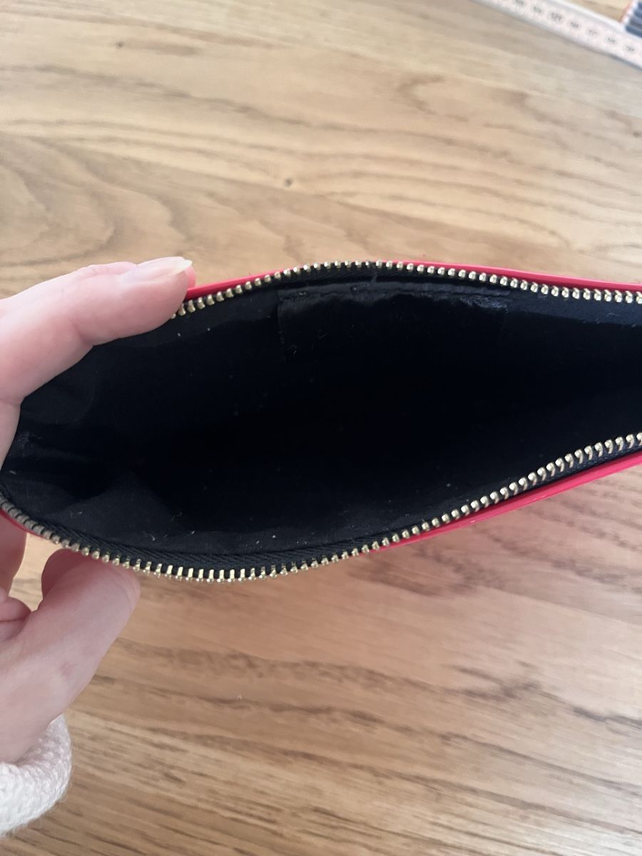 Saint Laurent Custodie per cosmetici: Kosmetiktasche – Usato da Wangen b. Olten venduto da oli_f9b8 2