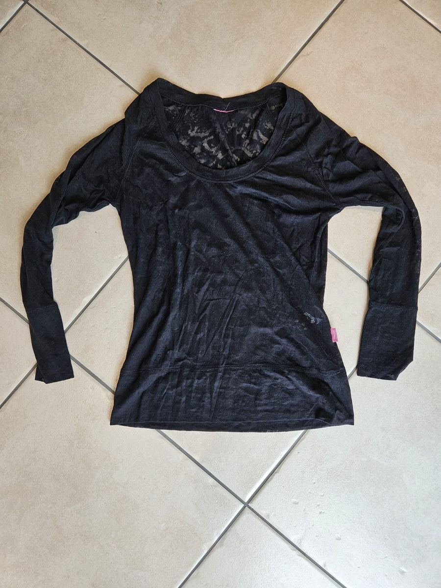 Maglioni & Felpe: Shirt, leicht transparent mit Muster, 36 – Usato da aarau venduto da A.Naef