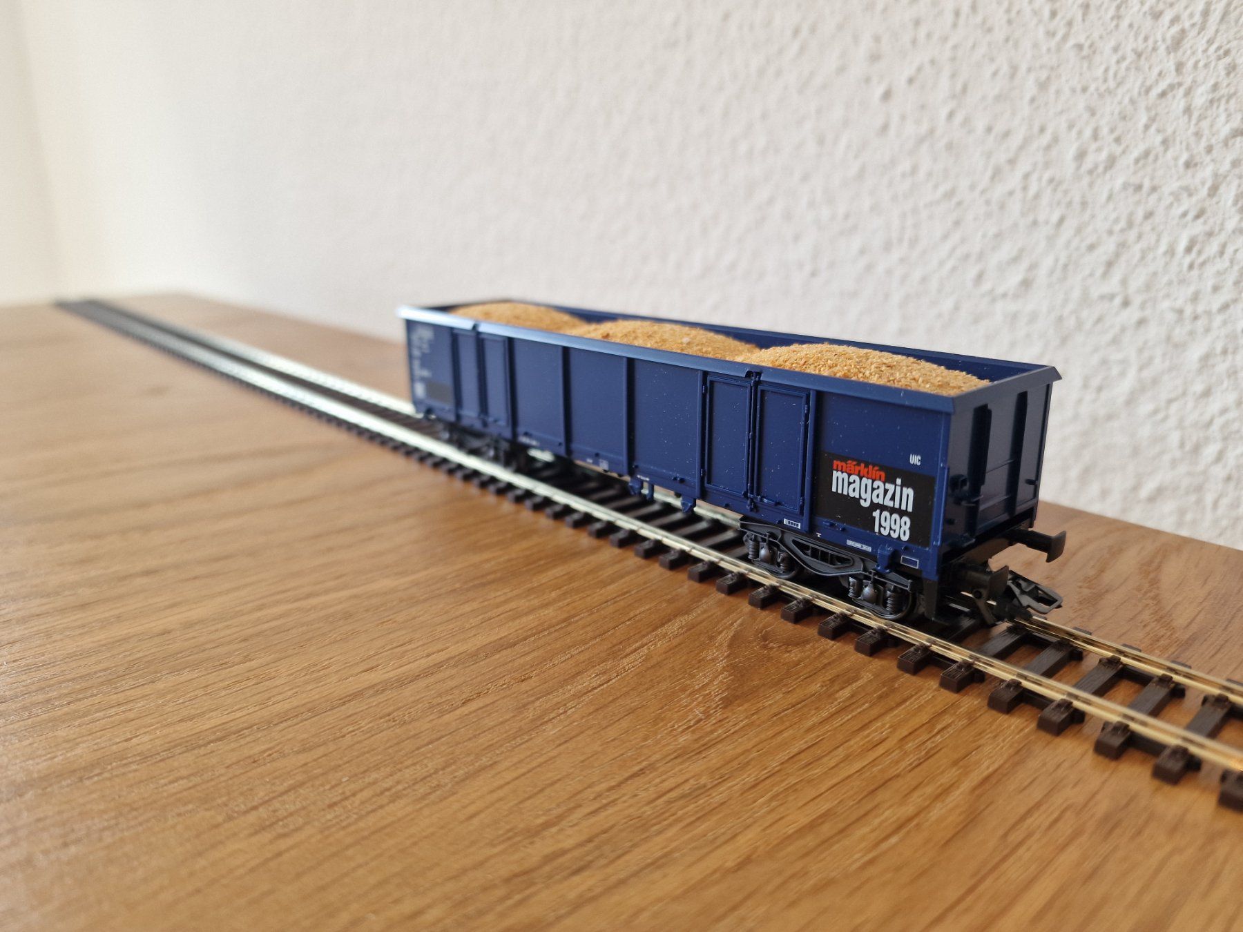 Märklin Trains électriques: DB offener Güterwagen Eaos H0 – D'occasion à Matten b. Interlaken par lor_hr9w 2