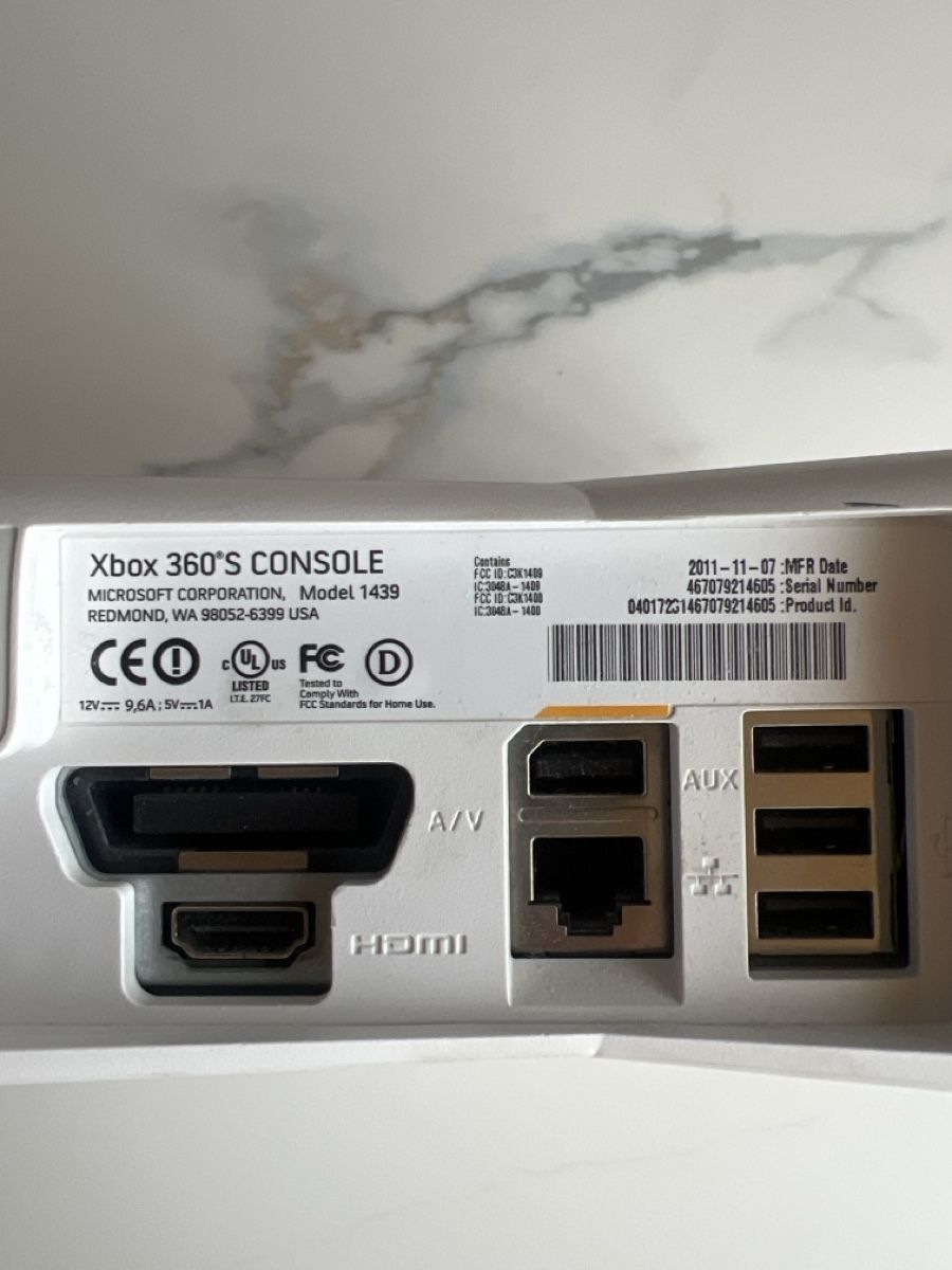 Microsoft Consoles: Xbox 360 S Konsole R2-D2 Edition – D'occasion à Wollerau par Plakatfreund 3