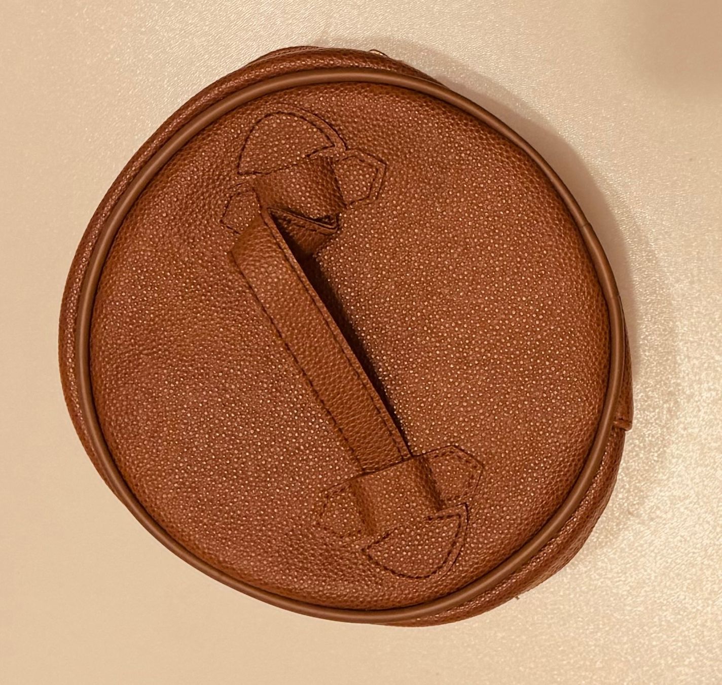 Custodie per cosmetici: Vanity case, trousse neuve avec miroir, couleur cognac – Nuovo e nell'imballaggio originale da Genève venduto da Murmurs 5