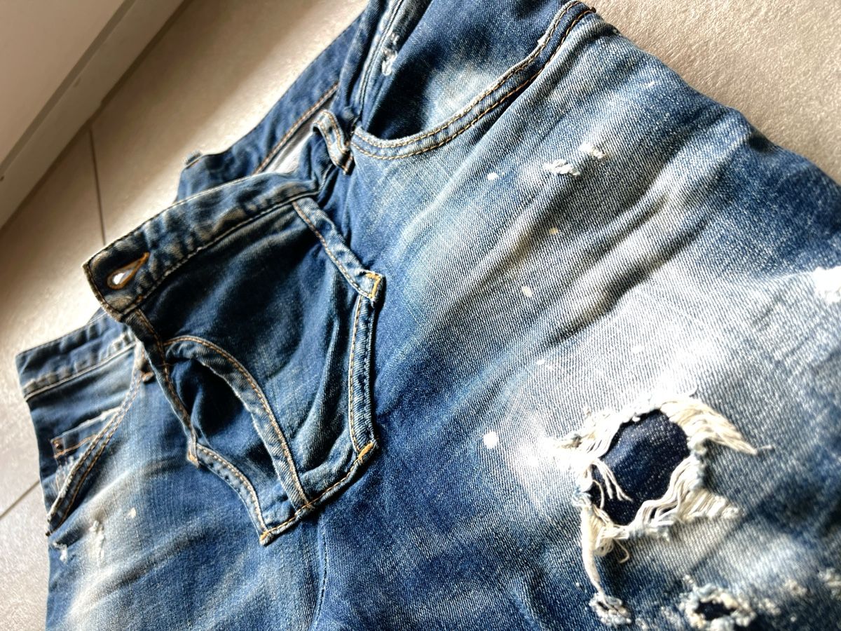 Dsquared2 Jeans: Dsquared2 jeans uomo 48 – D'occasion à Mendrisio par fly_9wzx 2