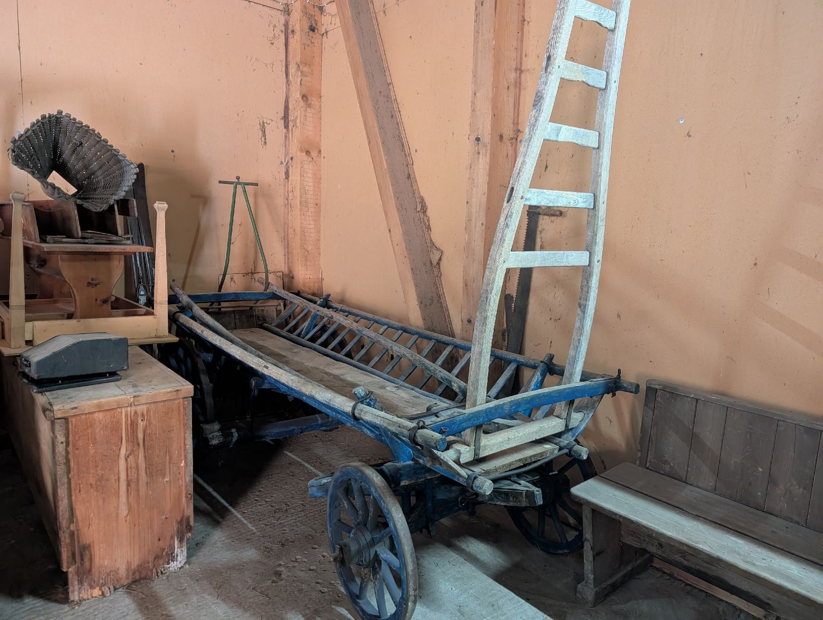 Rimorchi: Leiterwagen – Usato da Ilanz venduto da fruitdude