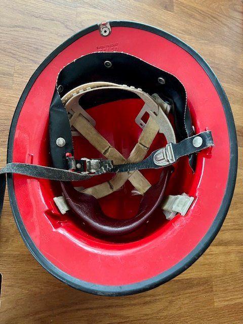 Pompieri: Feuerwehrhelm, Schweiz – Usato da Kriens venduto da heleneb02 6