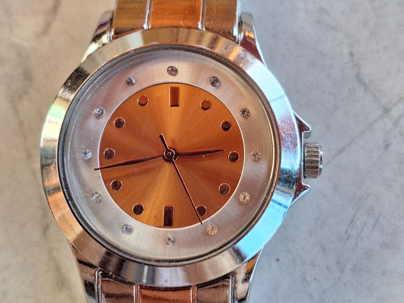 Orologi: 4 STK MODEUHREN ARMBANDUHR - DAMEN – Usato da Huttwil venduto da Kunterbuntli 3