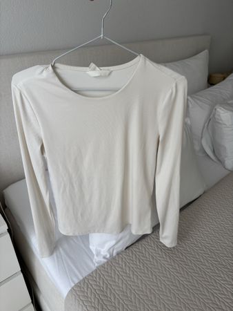 NEW - Top Blouse in White Size M NP: 37.-