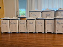 23-teiliges antikes Gewürzbehälterset - Gollhammer