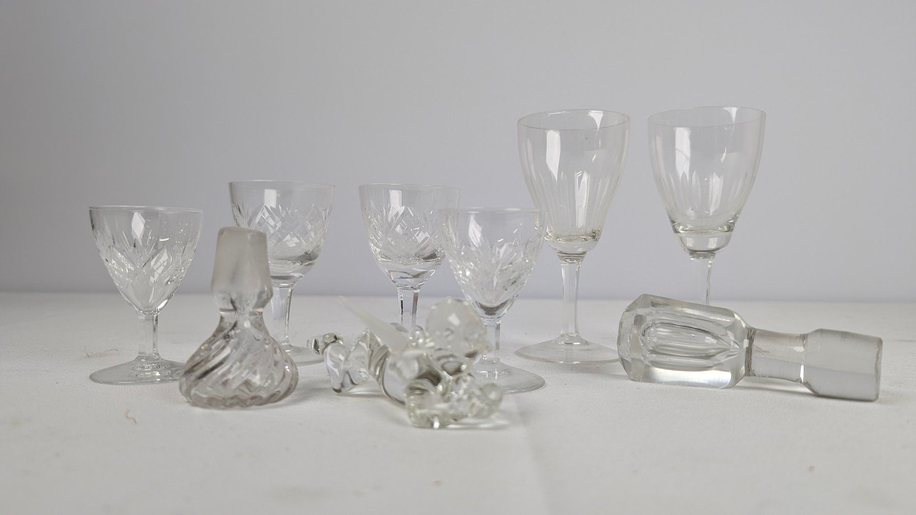Gläser: Gläser und Glas Figuren – Gebraucht aus Wettingen von Wendemarket 2