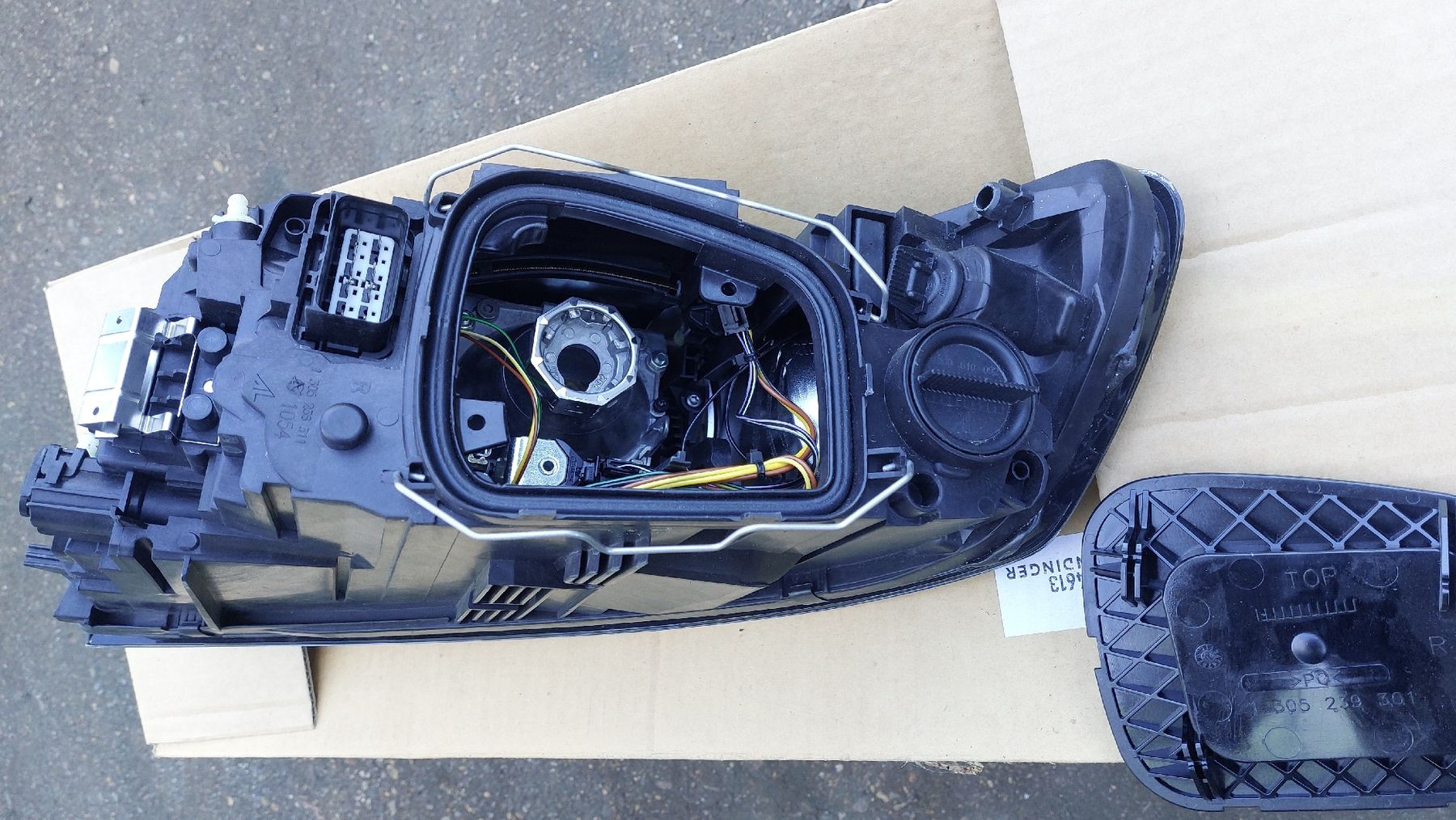 Volvo Scheinwerfer: Scheinwerfer Volvo V50 D4 – Defekt aus Niederlenz von SciroccoUrquattro 4