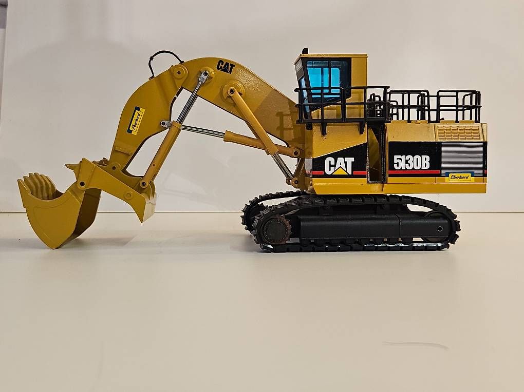 Caterpillar Escavatori: CAT 5130 Caterpillar Ladeschaufelbagger 1:50 – Usato da Wittenbach venduto da r_e_d87p 1