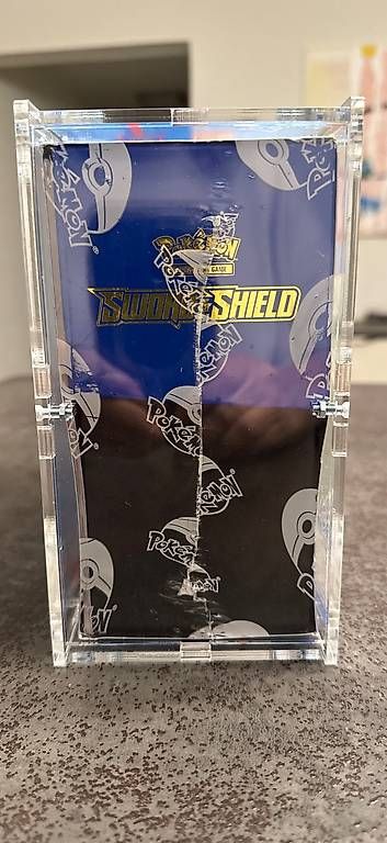 Pokémon Carte collezionabili: Sword & Shield Elite Trainer Box (Zamazenta) – Nuovo e nell'imballaggio originale da Penthaz venduto da Loupuce 1