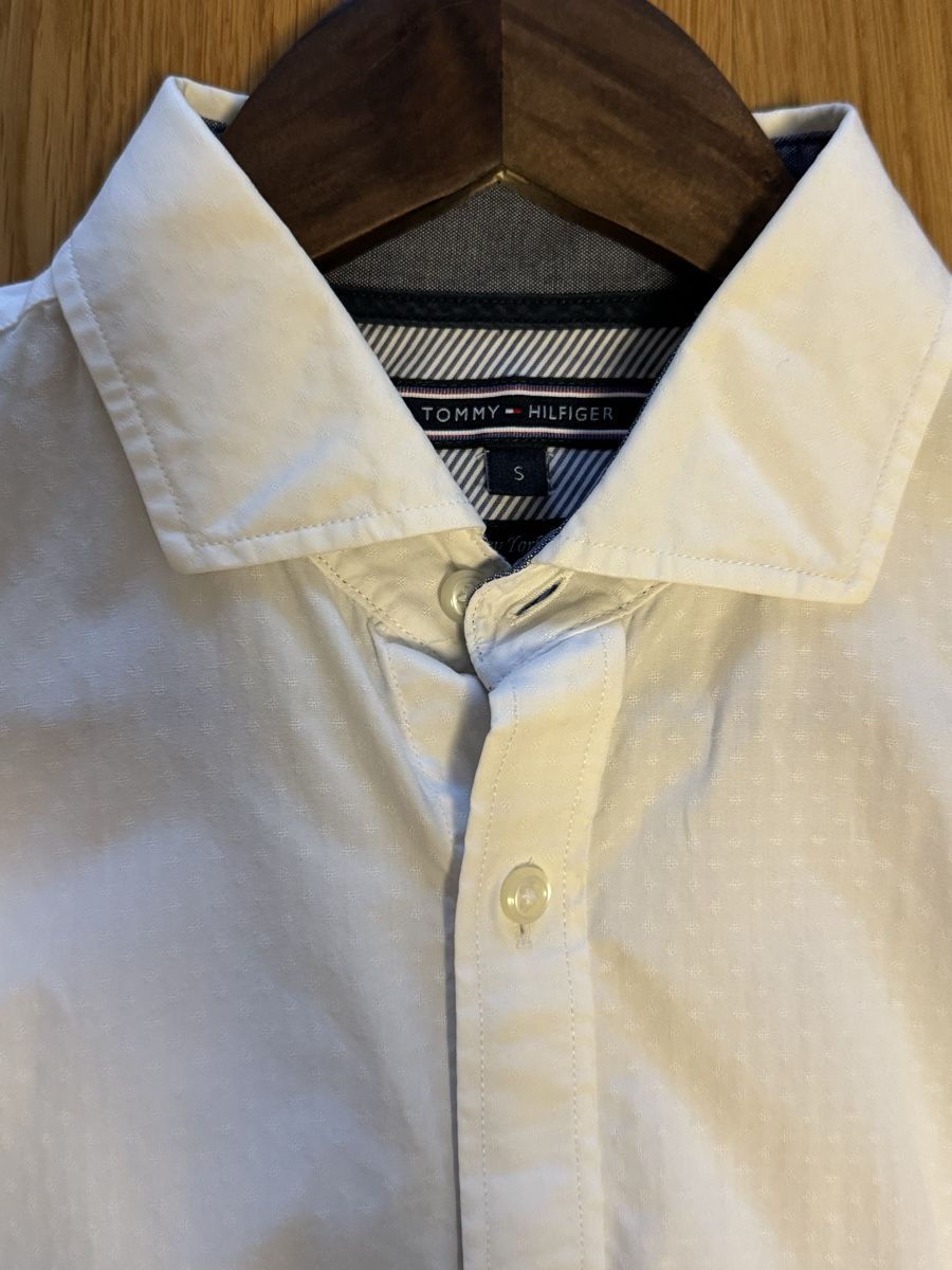 Tommy Hilfiger Hemden: Shirt Tommy Hilfiger – Gebraucht aus Zürich von reg_vvr6 1