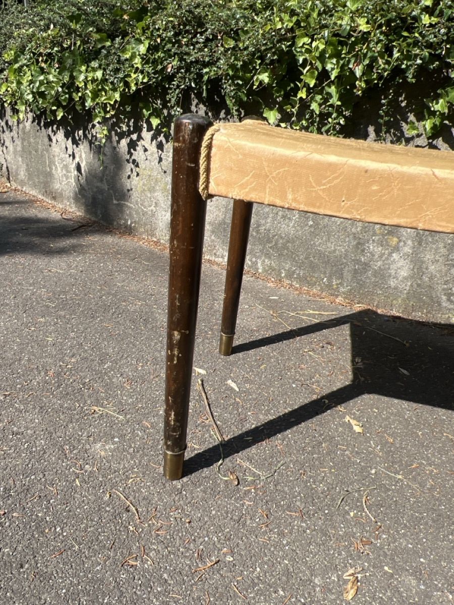 Sgabelli: Mid century stool, Wood and brass – Usato da Oberägeri venduto da Theonose74 2