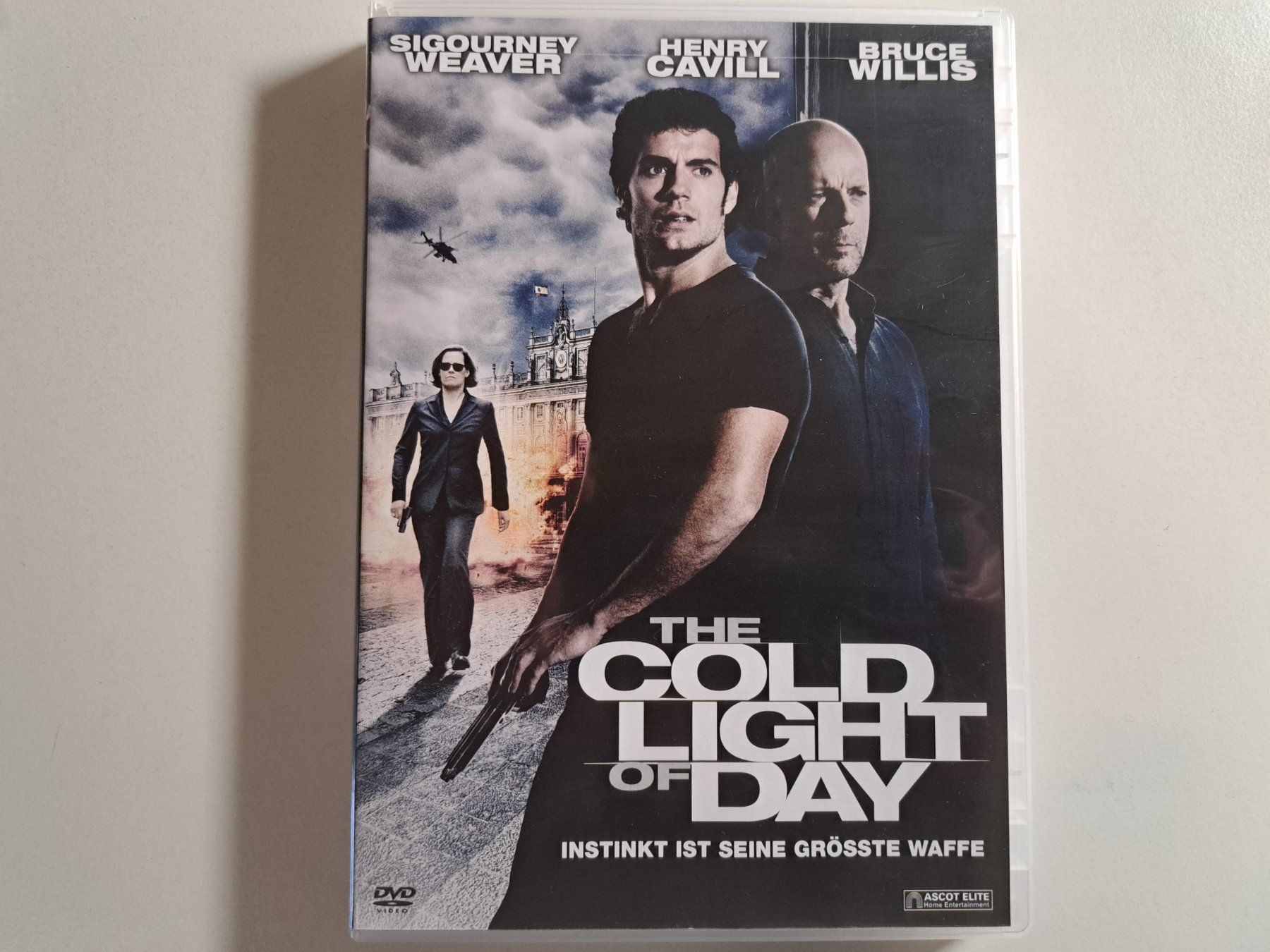 Tutti i DVDs: THE COLD LIGHT OF DAY – Usato da Wichtrach venduto da LuckyLuke69
