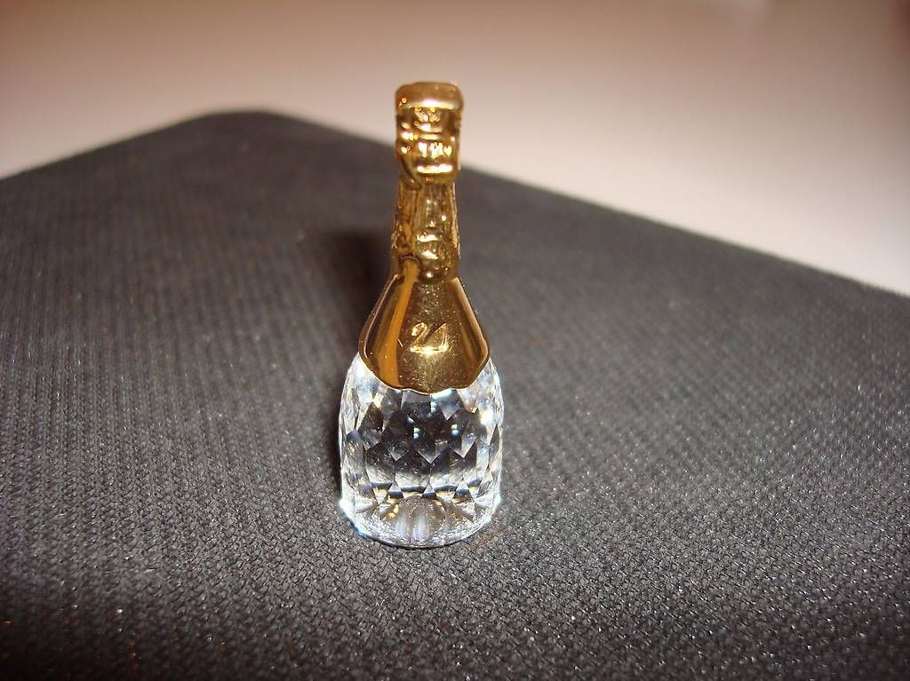 Swarovski Statuette: Swarovski Sektflasche 2003 – Usato da zeihen venduto da Racer-71 2