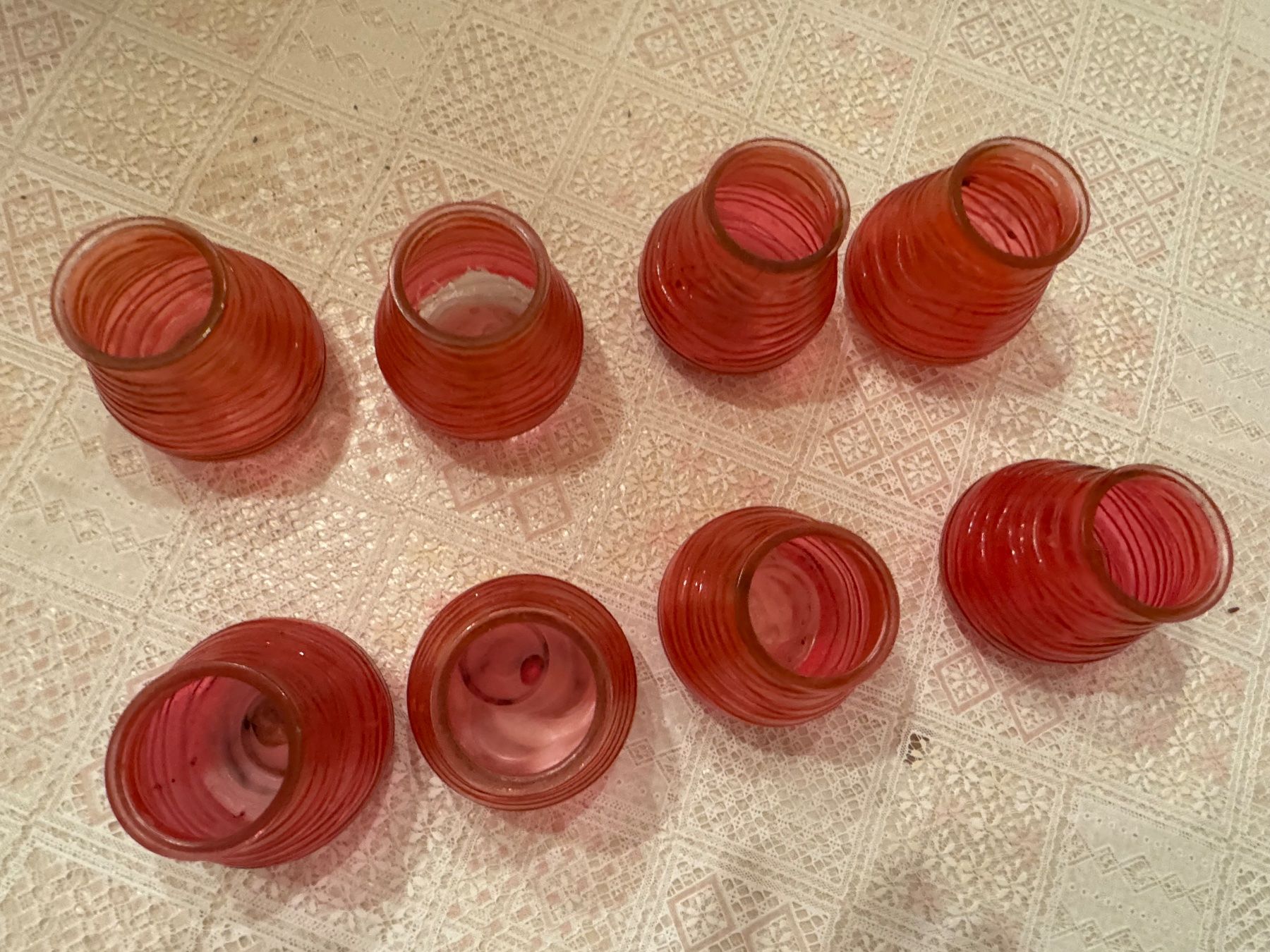 Kerzenständer: 8er Set Windlichter Glas rot gebraucht – Gebraucht aus Winterthur von sportdisco2 3