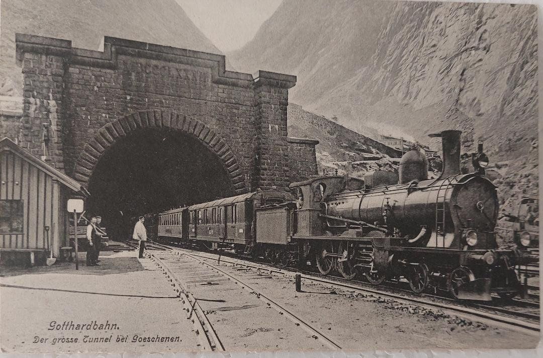 Cartoline postali: GOESCHENEN - Der grosse Tunnel GOTTHARDBAHN - Dampfzug – Usato da Delémont venduto da Domdom1