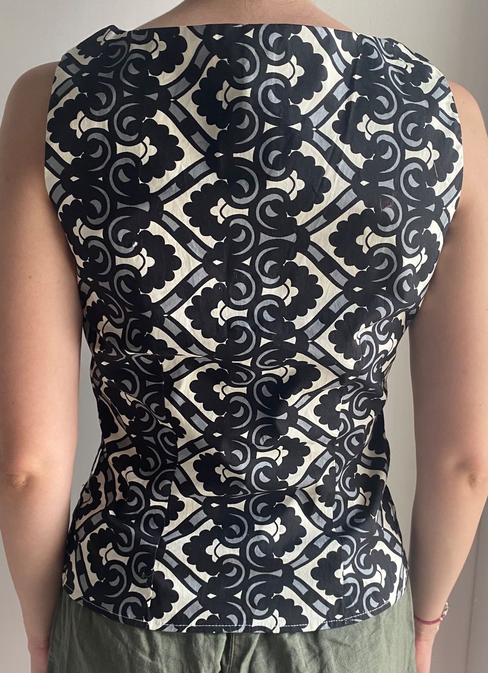 H&M Top: Top H&M Gr. 34 schwarz weiss – Usato da Altendorf venduto da Jeshy15 1