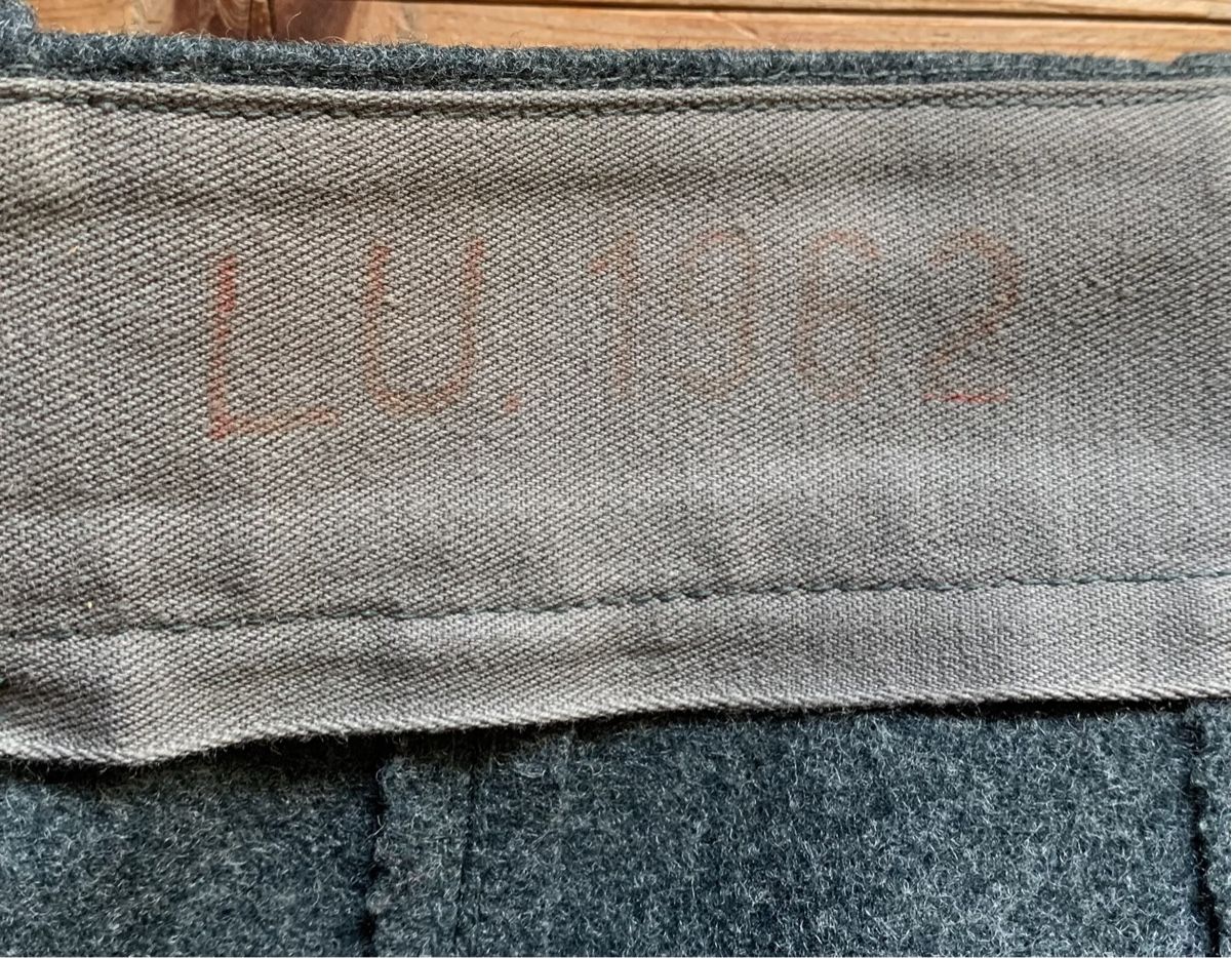 Schweizer Armee Uniformi: Uniform Oberst der Versorgungstruppen – Usato da Goldingen venduto da Bergler012 6