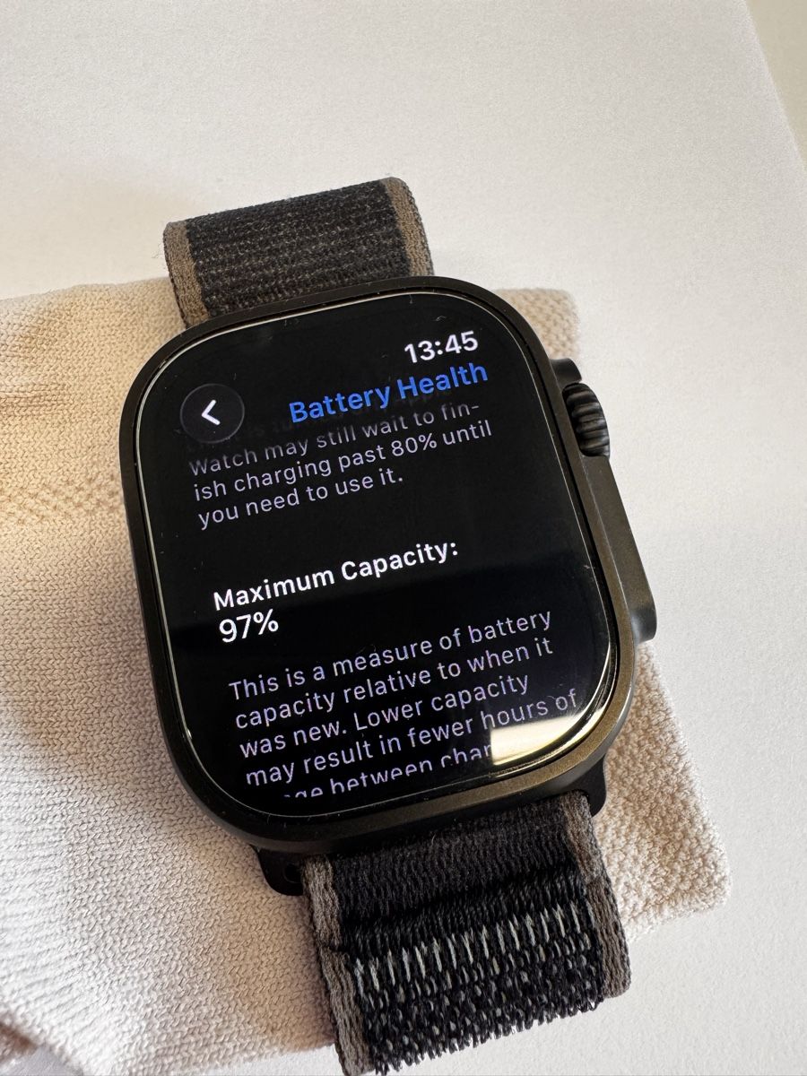 Apple Smartwatch: Apple Watch ULTRA 2 – Nuovo (secondo la descrizione) da Zürich venduto da gen_tl7f 8