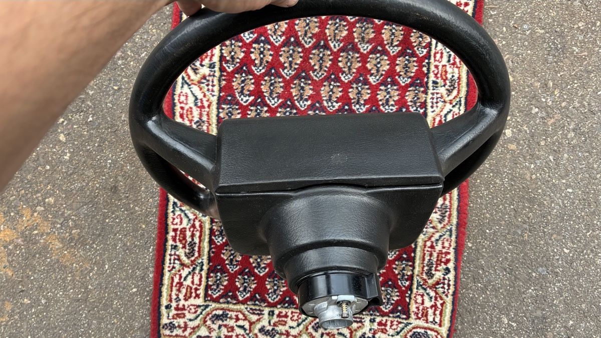 Volvo Toutes les pièces auto: Lenkrad Volvo 240 – D'occasion à Niederlenz par SciroccoUrquattro 4