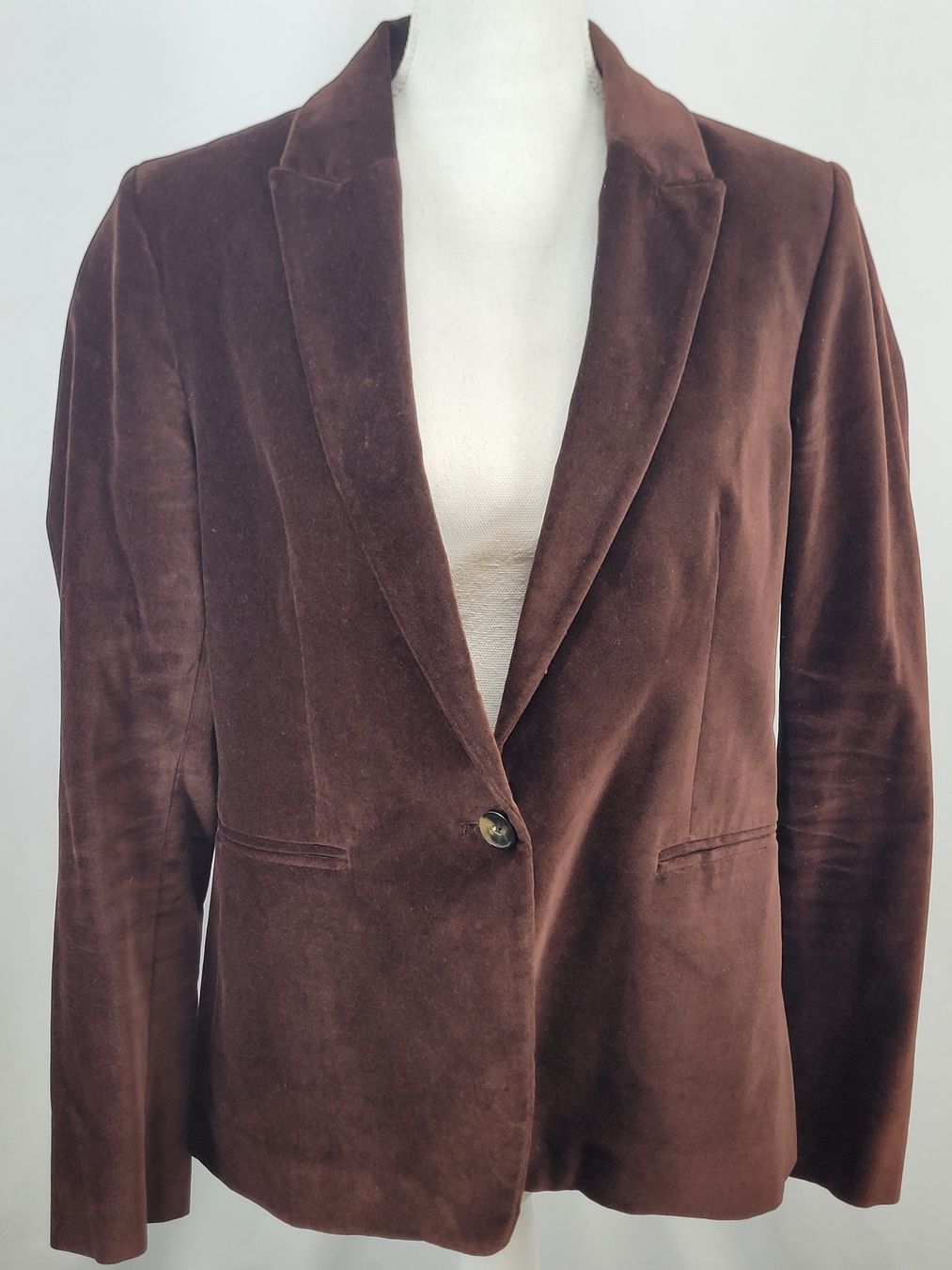 Caroll Giacche: CAROLL veste velours – Usato da Lausanne venduto da PlusValue_Lausanne