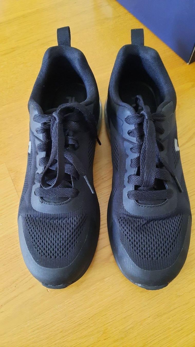 Fila Damenschuhe: Fila Aria Turnschuhe Gr. 40 – Gebraucht aus Schinznach Dorf von Joyce75 2