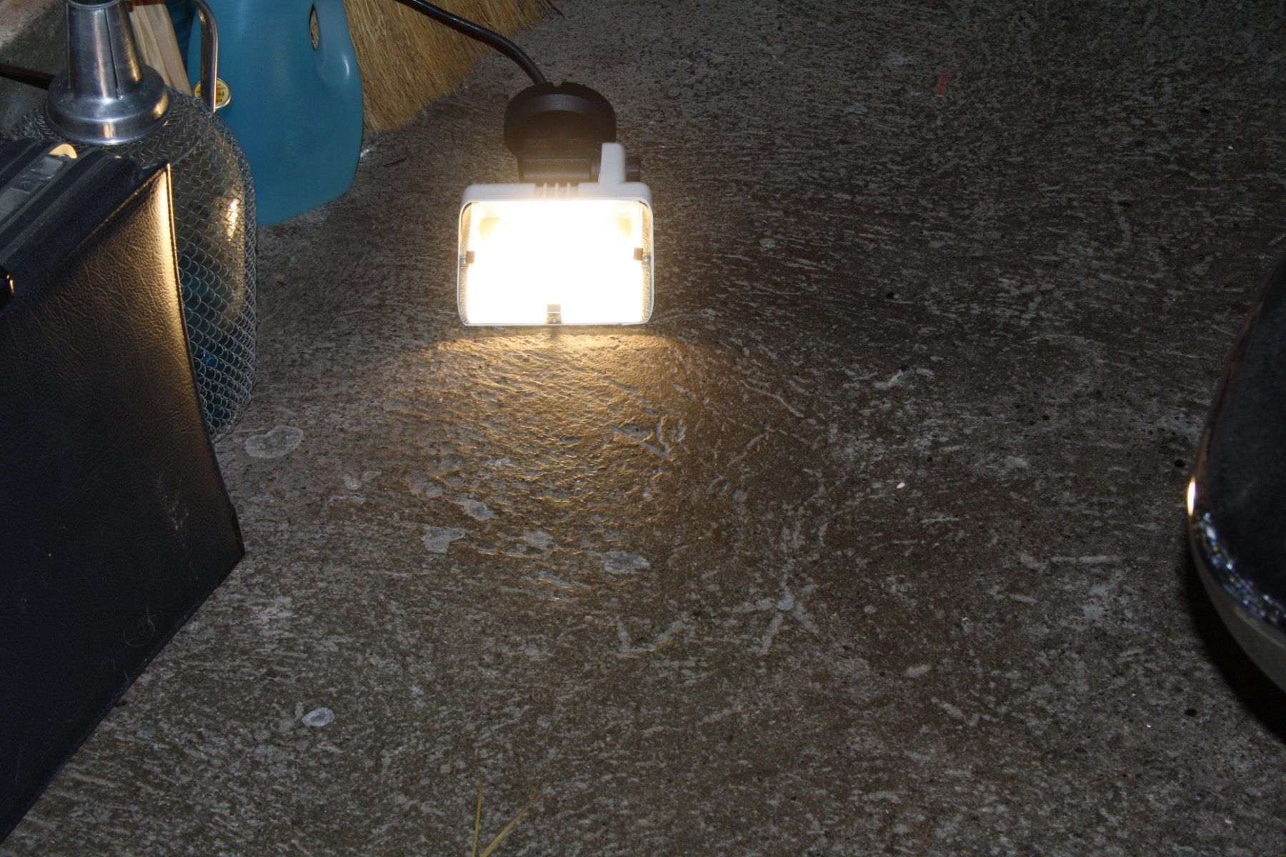 Lampen: LAMPE – Gebraucht aus Wauwil von Pneuedy 4