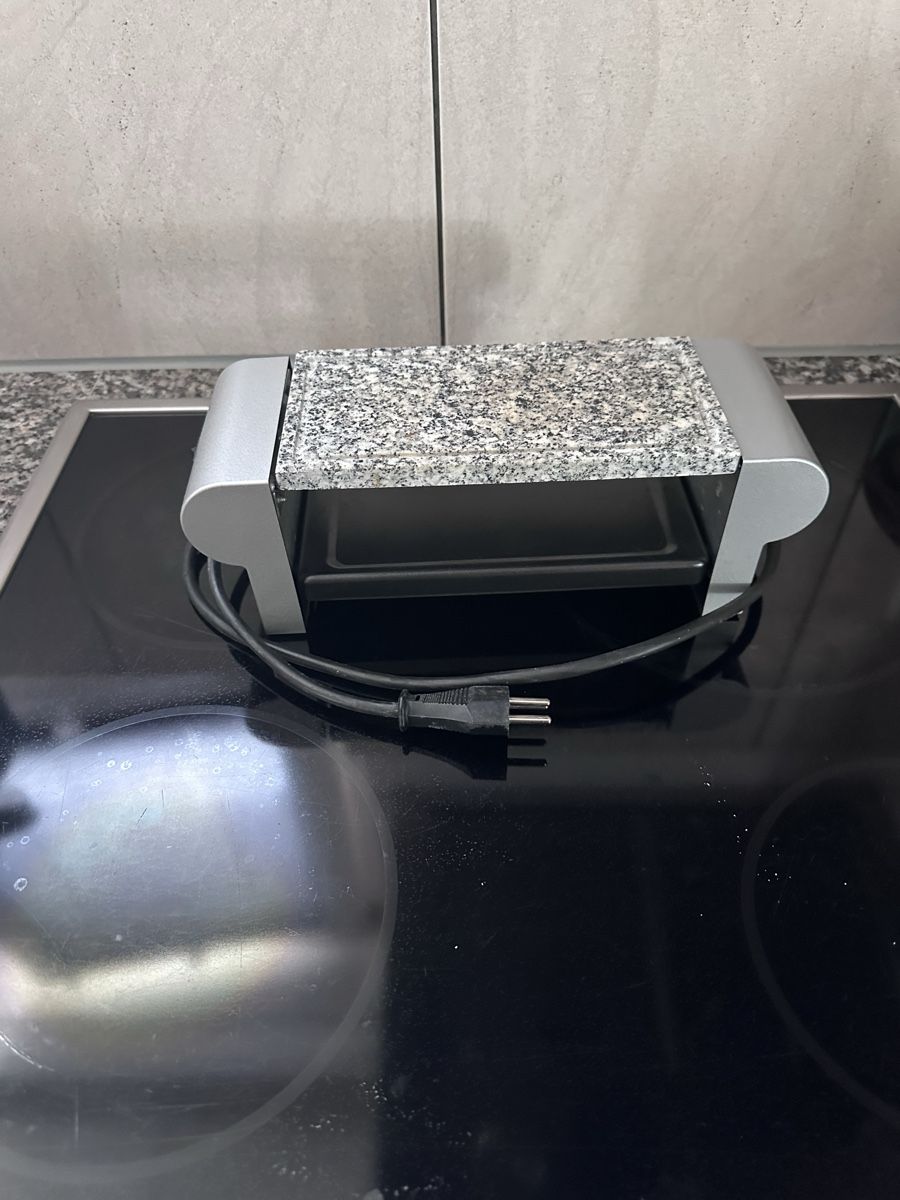 Appareils de cuisine: Raclette Grille Steinplatte elektrisch gebraucht – D'occasion à Uerkheim par Crank99 1
