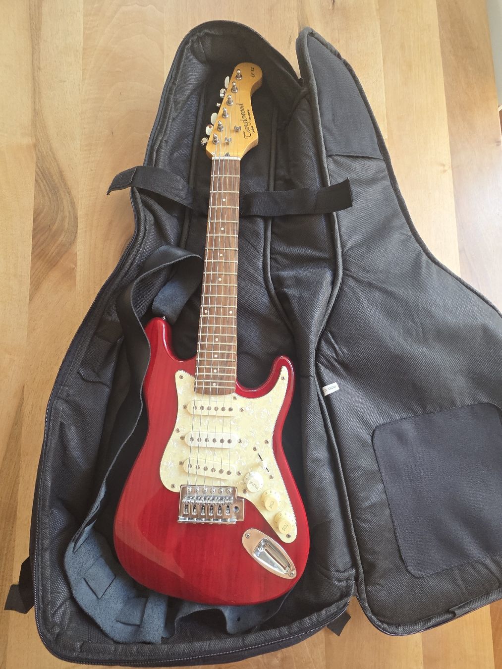 Musikinstrumente: Tanglewood EE12 E-Gitarre – Gebraucht aus Zürich von kaimirikina 3