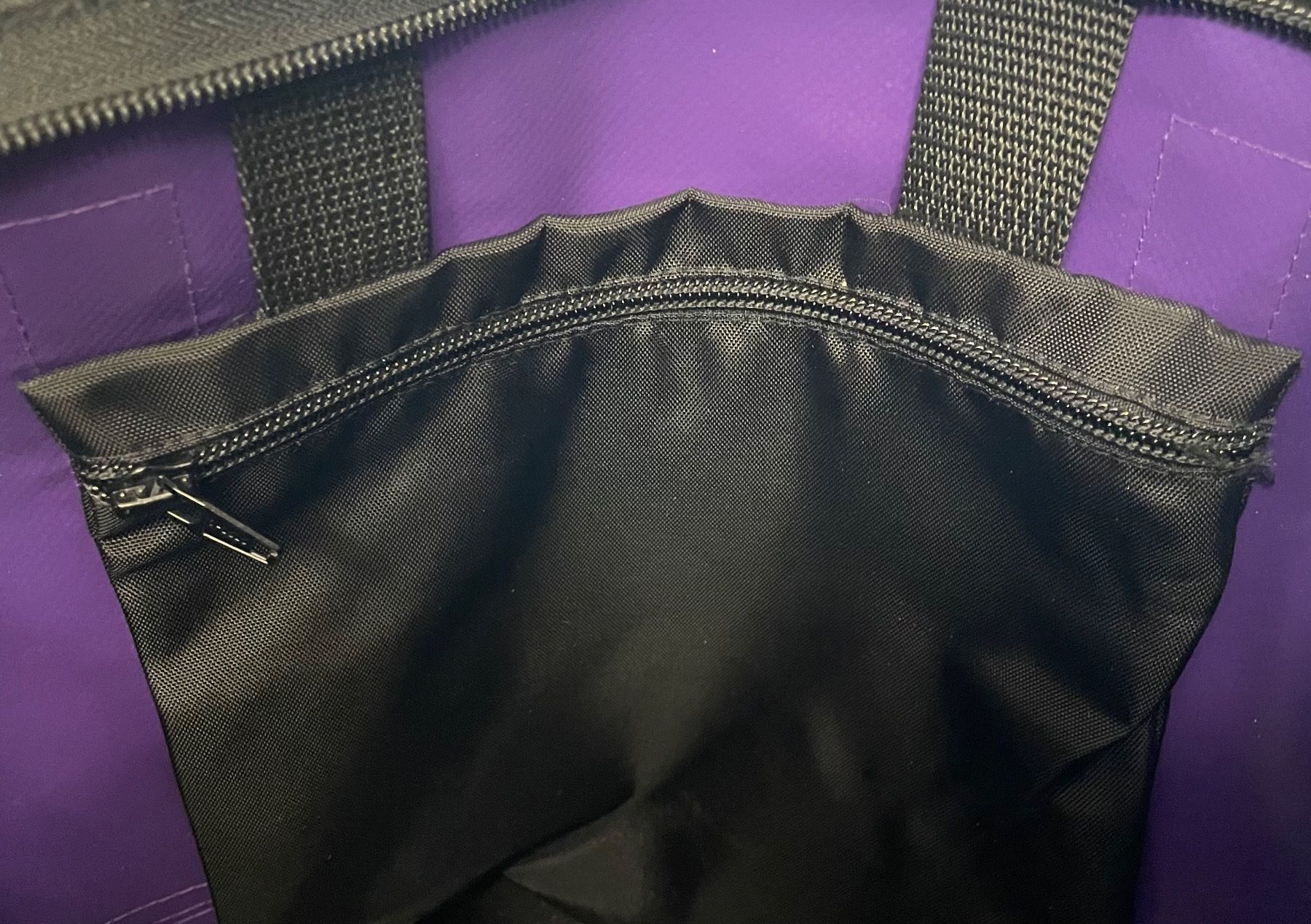 Taschen für Damen: Sac à main violet et noir - Steppenblüte – Gebraucht aus Préverenges von groli_mur 4