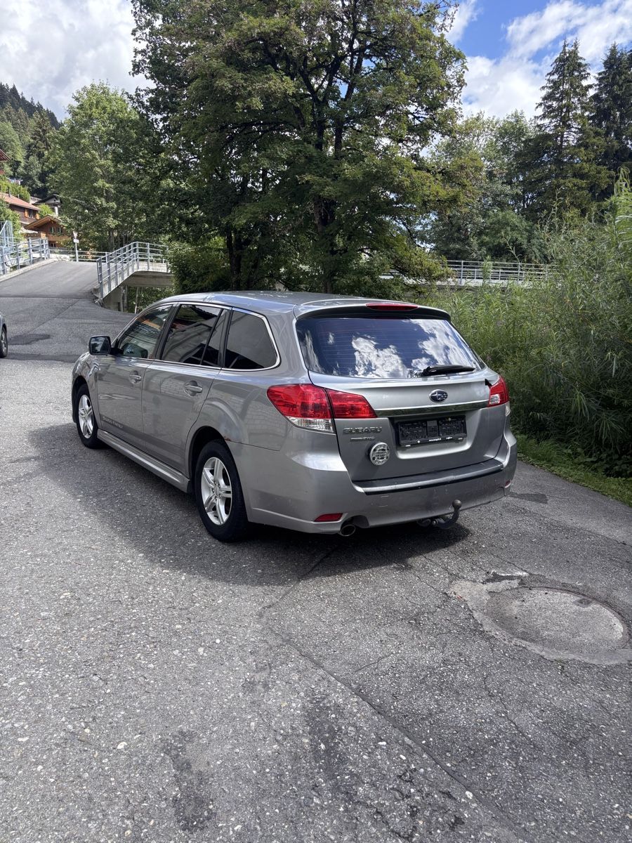 Subaru Autos: Subaru Legacy 2.0i AWD – Gebraucht aus Adelboden von Ninojosi 2