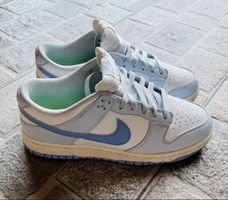 Fast neue „Nike Dunk“ 38.5
