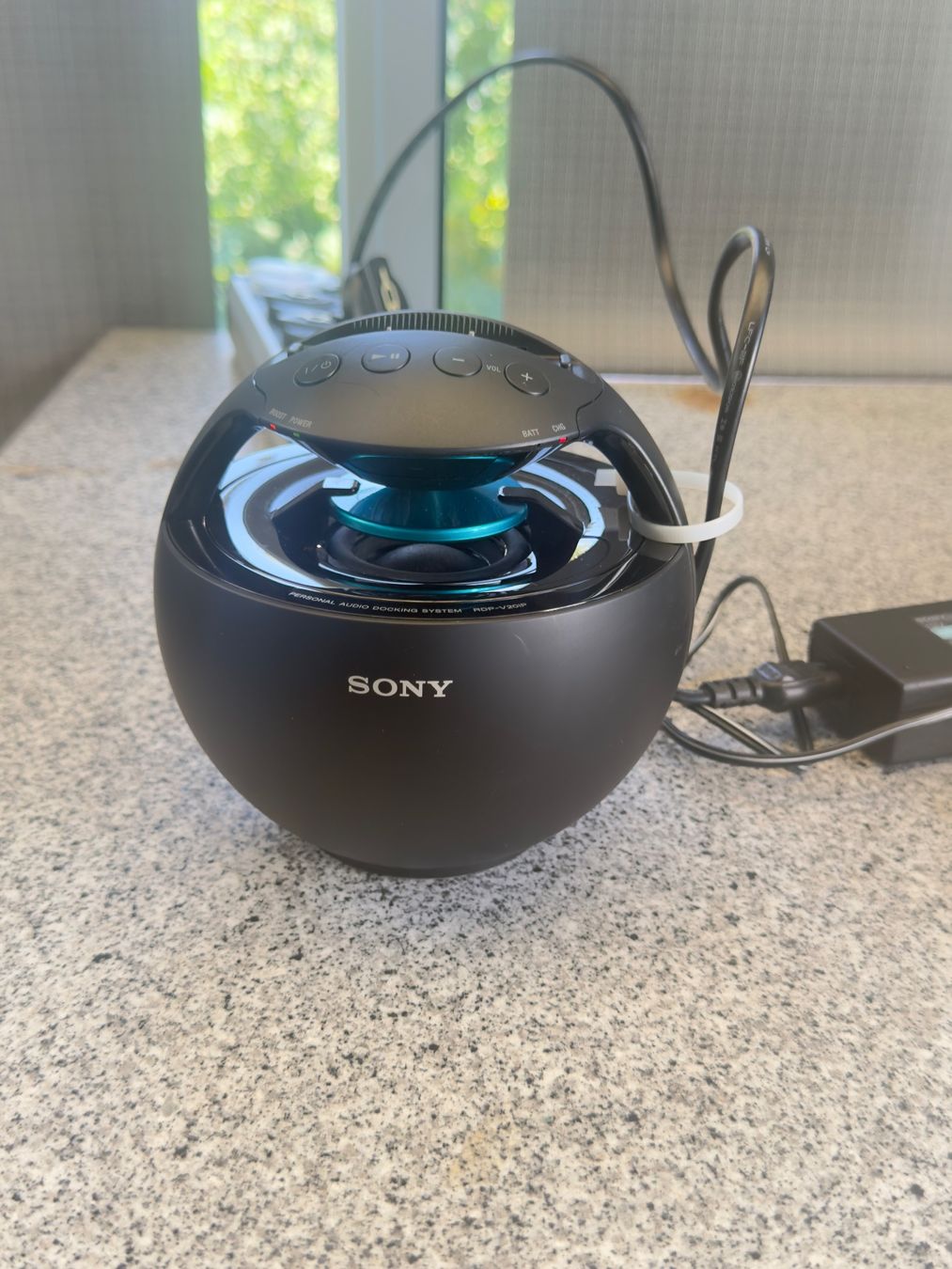 Dockingstation: Sony Docking Station RDP-V20IP schwarz – Gebraucht aus Derendingen von api_zy5j 5