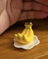 Bananenzweig mit Teller für Puppenhaus/Maileg