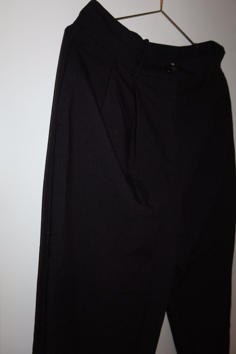 Zara Hosen: Schwarze Anzugshose Zara Gr. M – Neu (gemäss Beschreibung) aus Steffisburg von lauraview 2