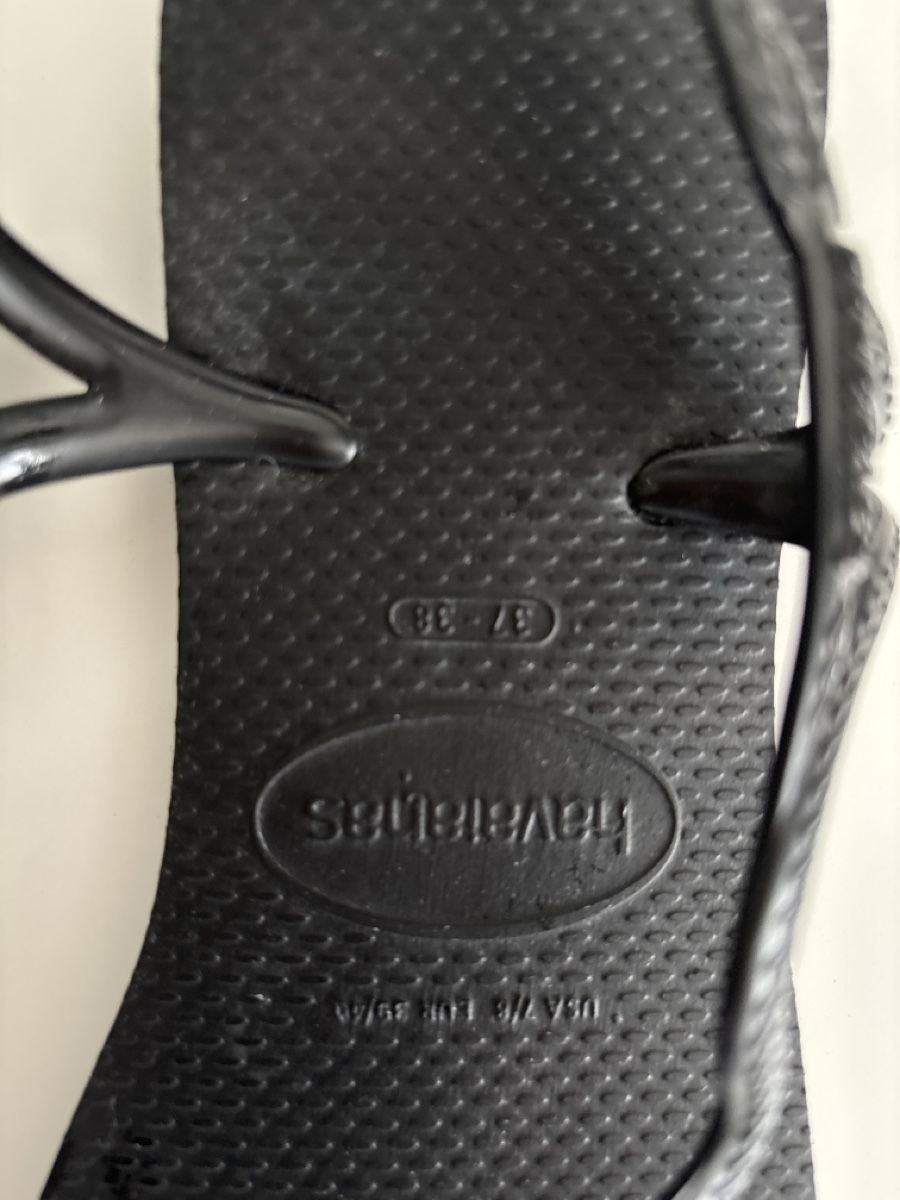 Havaianas Chaussures femmes: Havaianas Sandalen schwarz  – Neuf (Voir description) à Bülach par Karuna 1