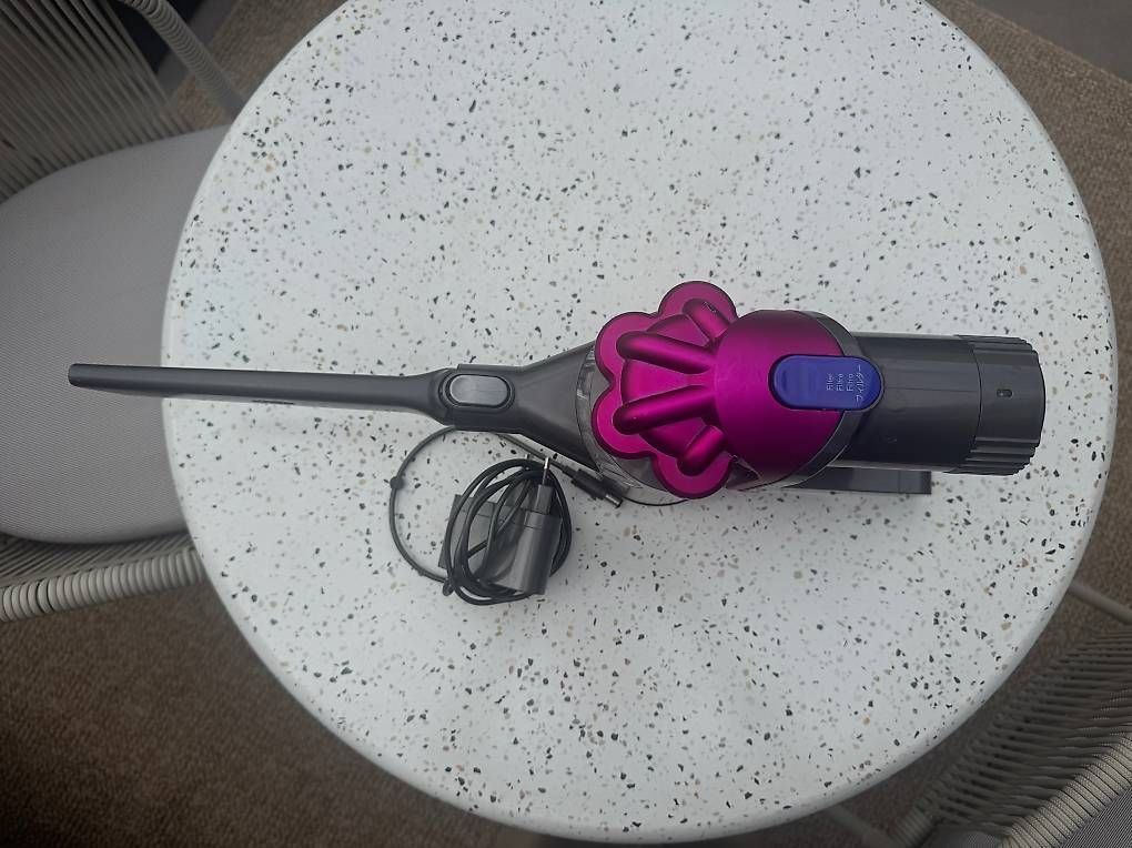 Dyson Aspirapolveri & Accessori: Dyson DC34 Handstaubsauger – Usato da Brüttisellen venduto da tinaD_ 2